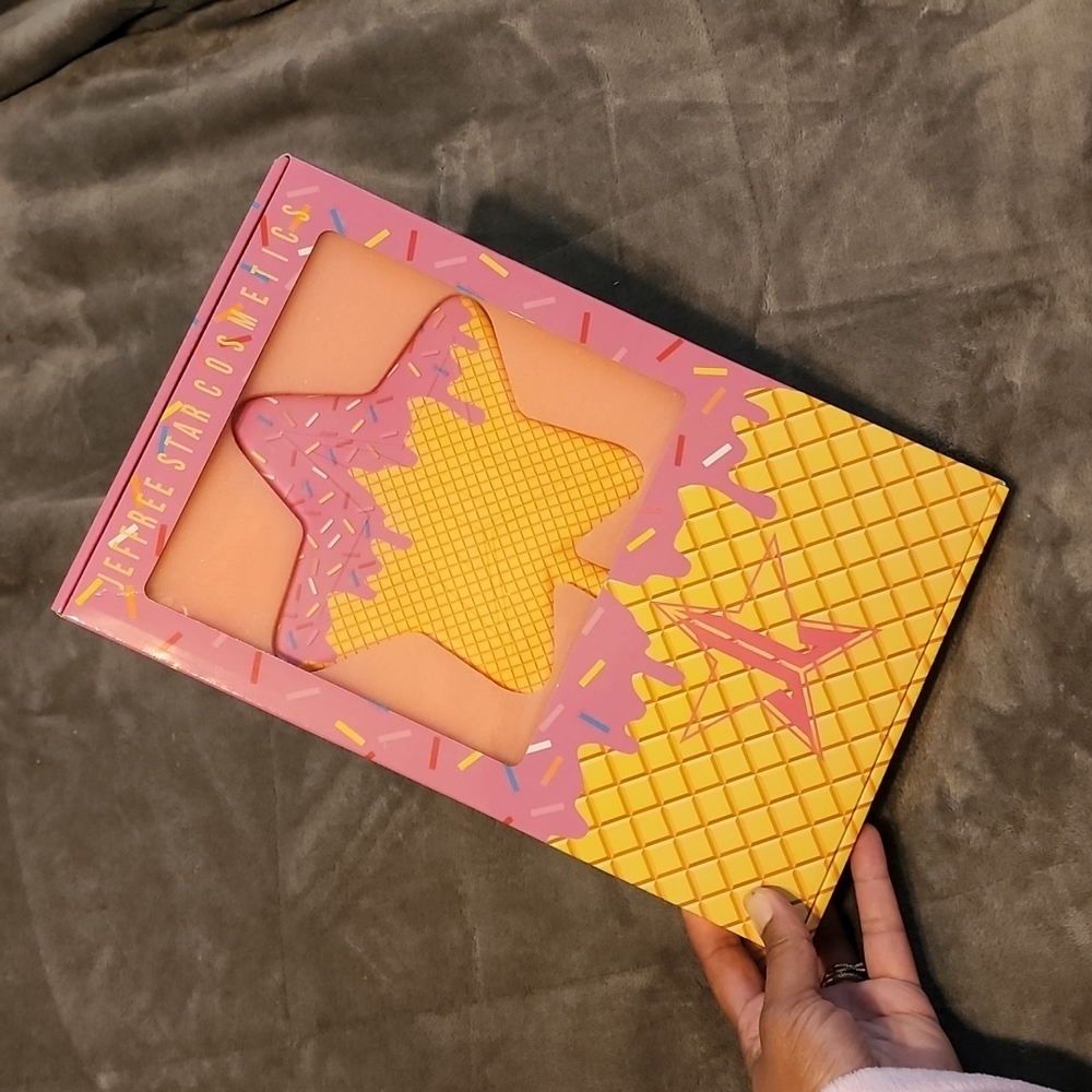 💫LIMITED EDITION - Jeffree Star Ice Cream Mirror